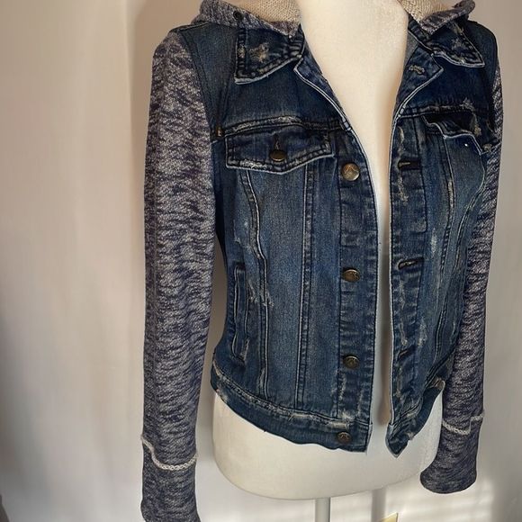 Free People distressed denim hooded jacket - Picture 3 of 16